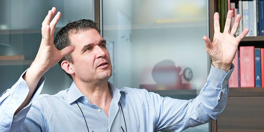 “Auch in der Schweiz wird der Rechtsstaat abgewürgt”