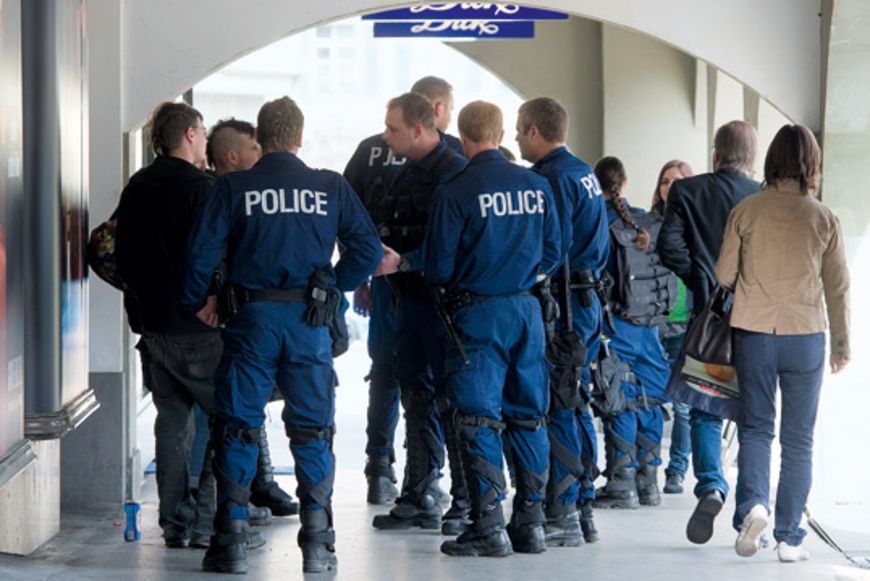 Personenkontrolle: Vier Stunden im «Käfig»