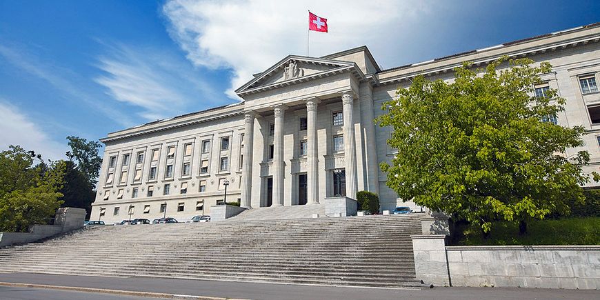 Graue Eminenzen und goldene Hängematten