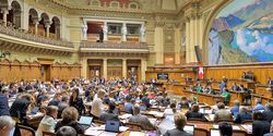 Parlament hat mehr Rechte als das Volk