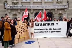 Erasmus: Rettungsaktion vorerst geglückt